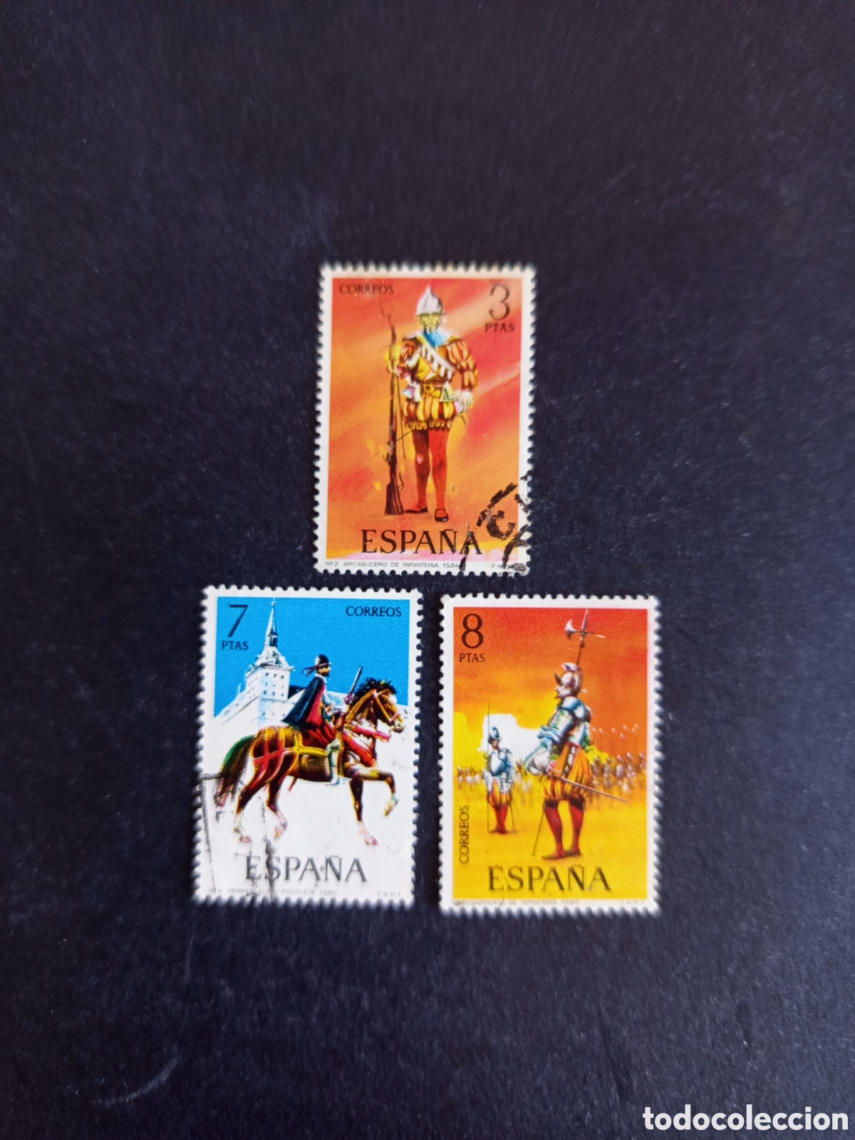 Sellos: Espa&ntilde;a, 1973. Uniformes Militares. Edifil 2141/3. Pedido m&iacute;nimo 3 &euro;. Ver fotos.