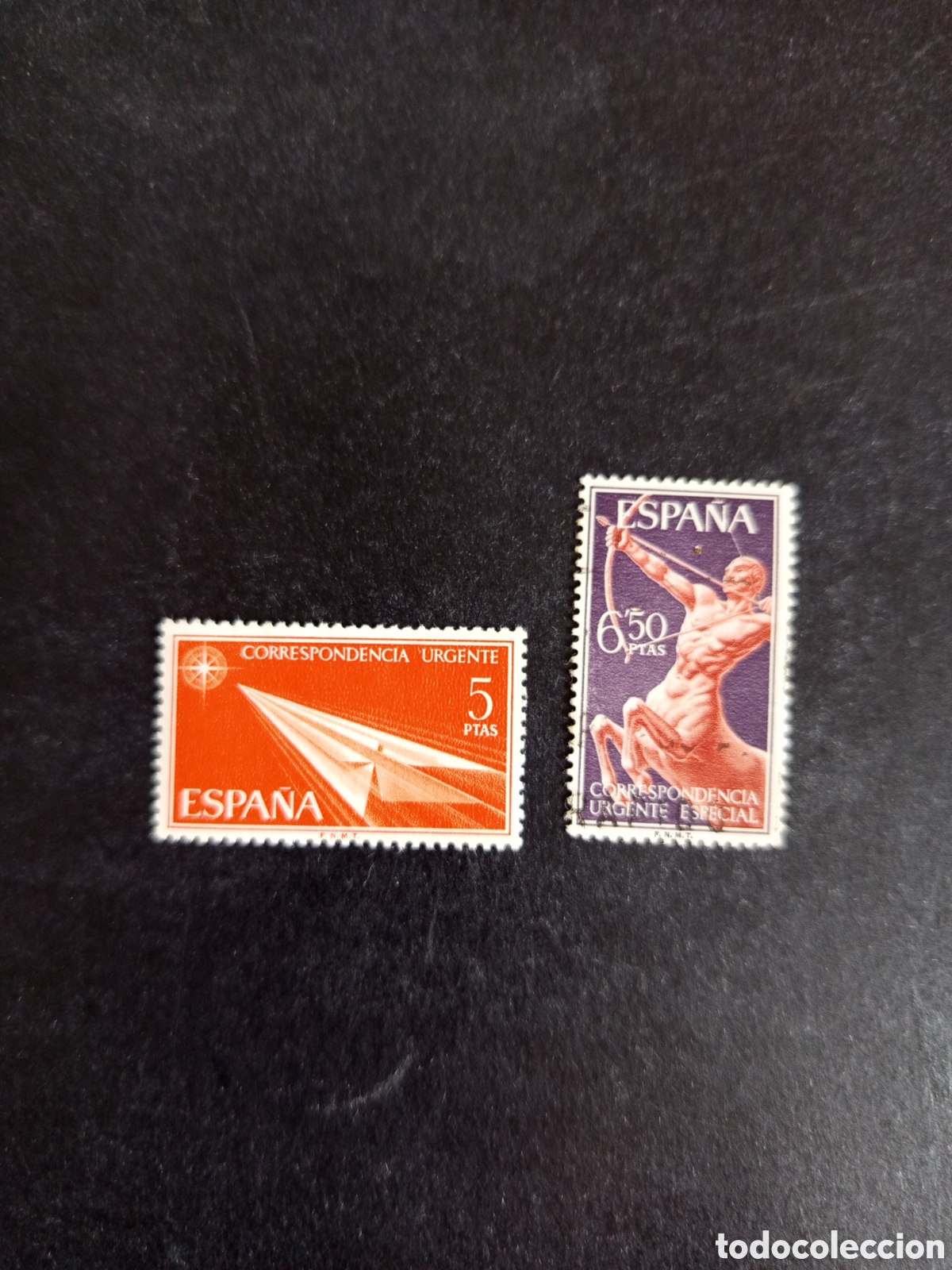 Sellos: Espa&ntilde;a, 1966. Flecha y Centauro. Edifil 1765/6. Correo urgente. Pedido m&iacute;nimo 3 &euro;. Ver fotos.