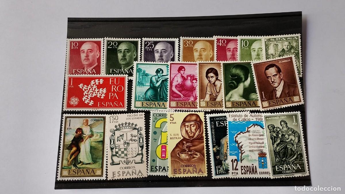 Sellos: Lote Sellos de Espa&ntilde;a Nuevos montados en filoestuche. Los de la fotograf&iacute;a.