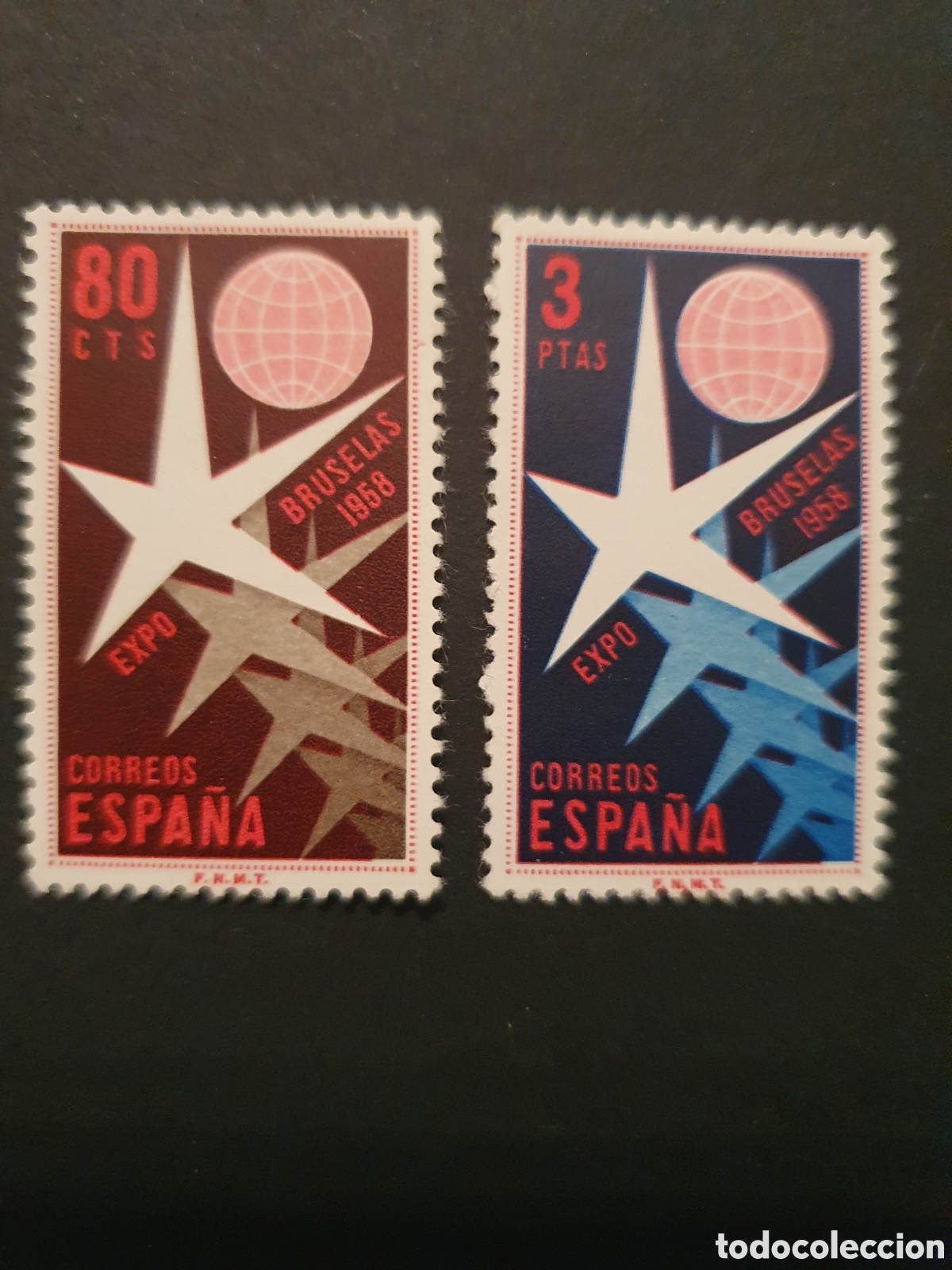 Sellos: Edifil 1220 y Edifil 1221.