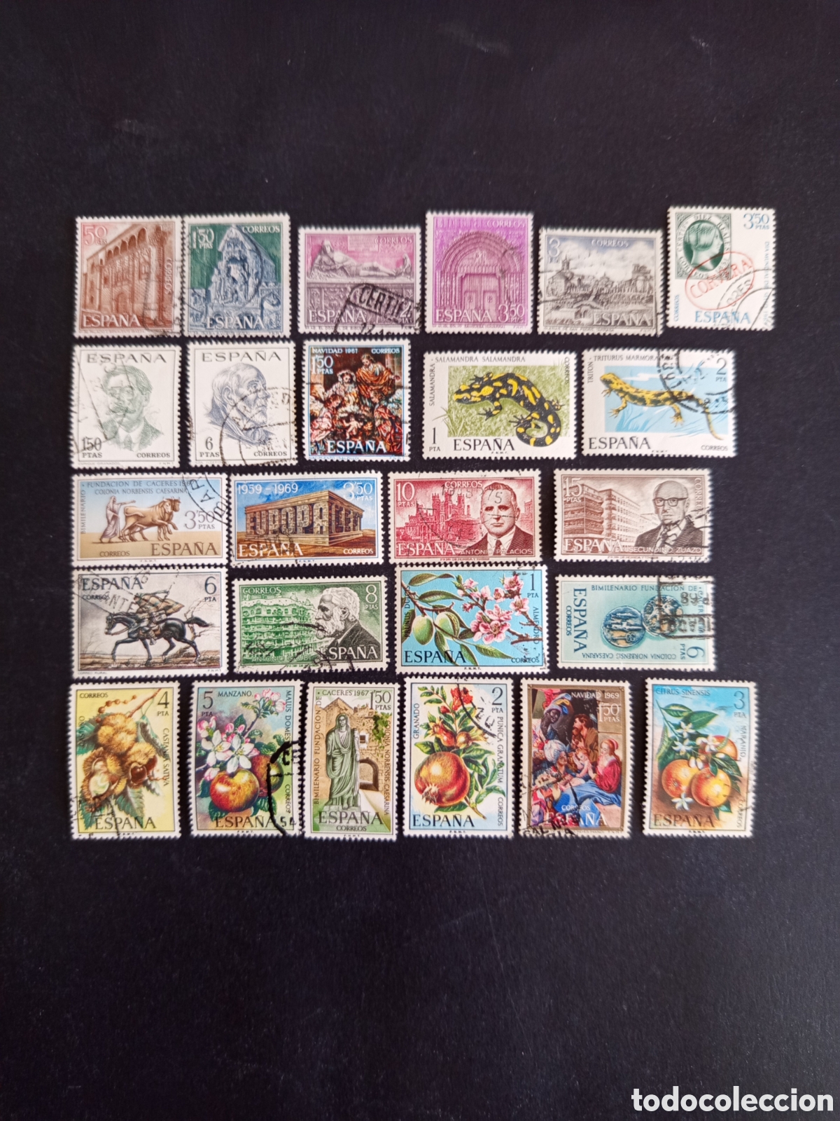 Sellos: Espa&ntilde;a. Lote de 100 sellos usados. Diversos temas. Pedido m&iacute;nimo 3 &euro;. Ver fotos . No hay repetidos.