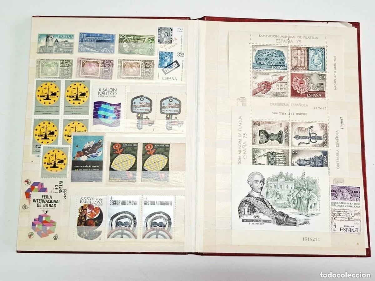 Sellos: ESPANA Album con Sellos Nuevo (MNH) varias epocas