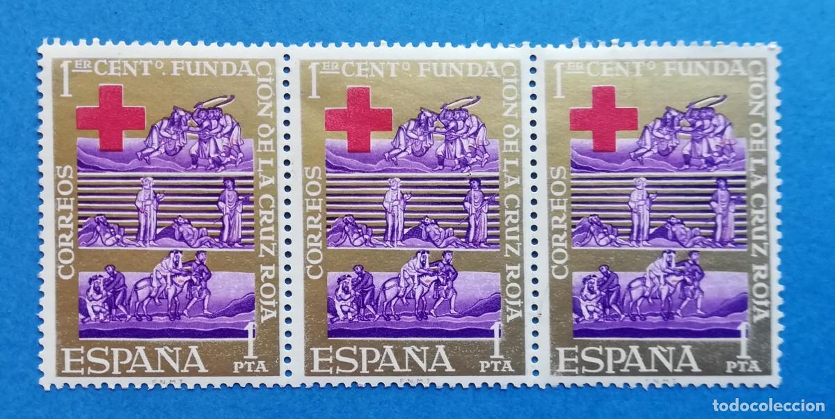 Briefmarken: I Centenario Fundaci&oacute;n Cruz Roja. Bloque de 3. Edifil 1534. Nuevos sin fijasellos.