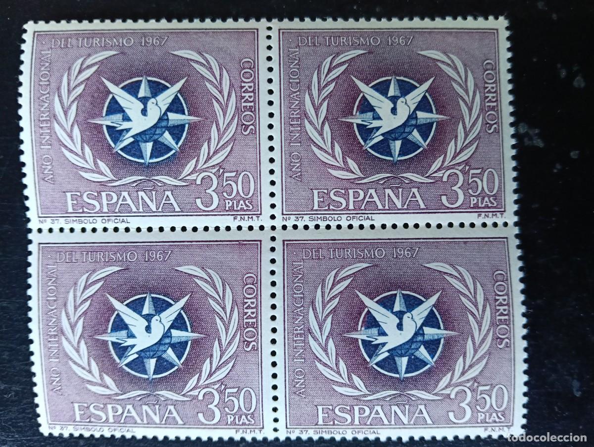 Selos: Espa&ntilde;a 1967 - Edifil 1806 - Turismo - Emblema del A&ntilde;o Internacional de Turismo. Bloque de 4