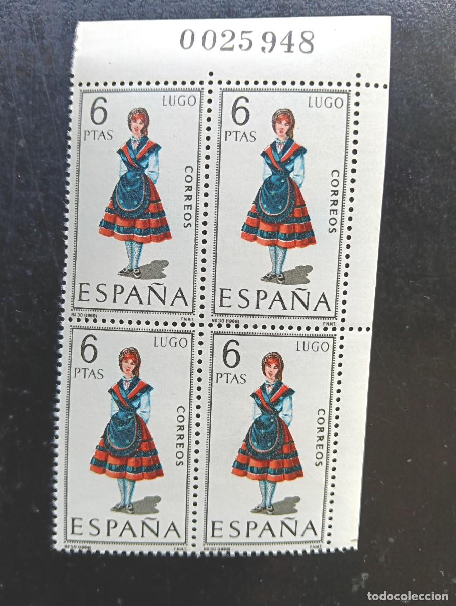 Francobolli: Espa&ntilde;a 1969 - Edifil 1903 - Trajes t&iacute;picos espa&ntilde;oles. LUGO - bloque de 4