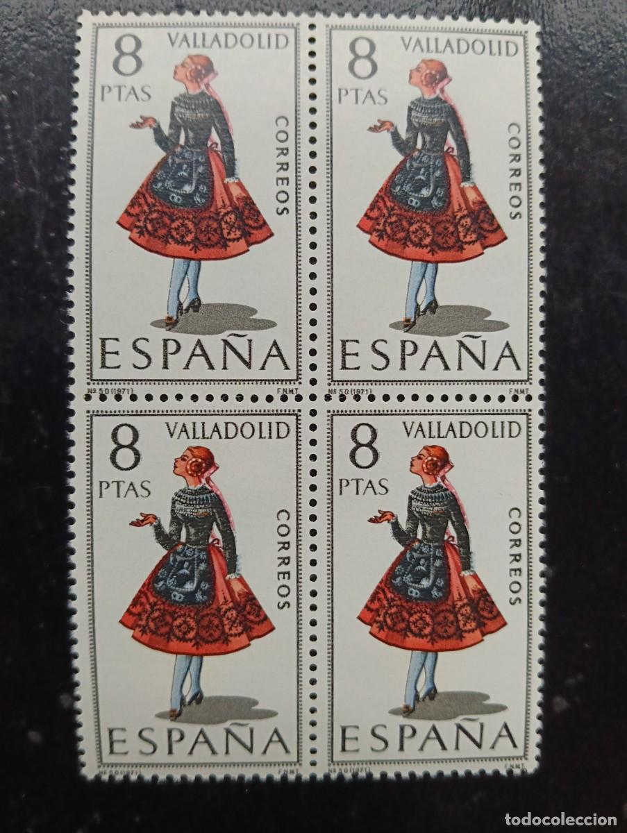 Francobolli: ESPA&Ntilde;A 1971 - Edifil 2015 - Trajes tipicos Espa&ntilde;oles - ValLADOLID - BLOQUE DE 4
