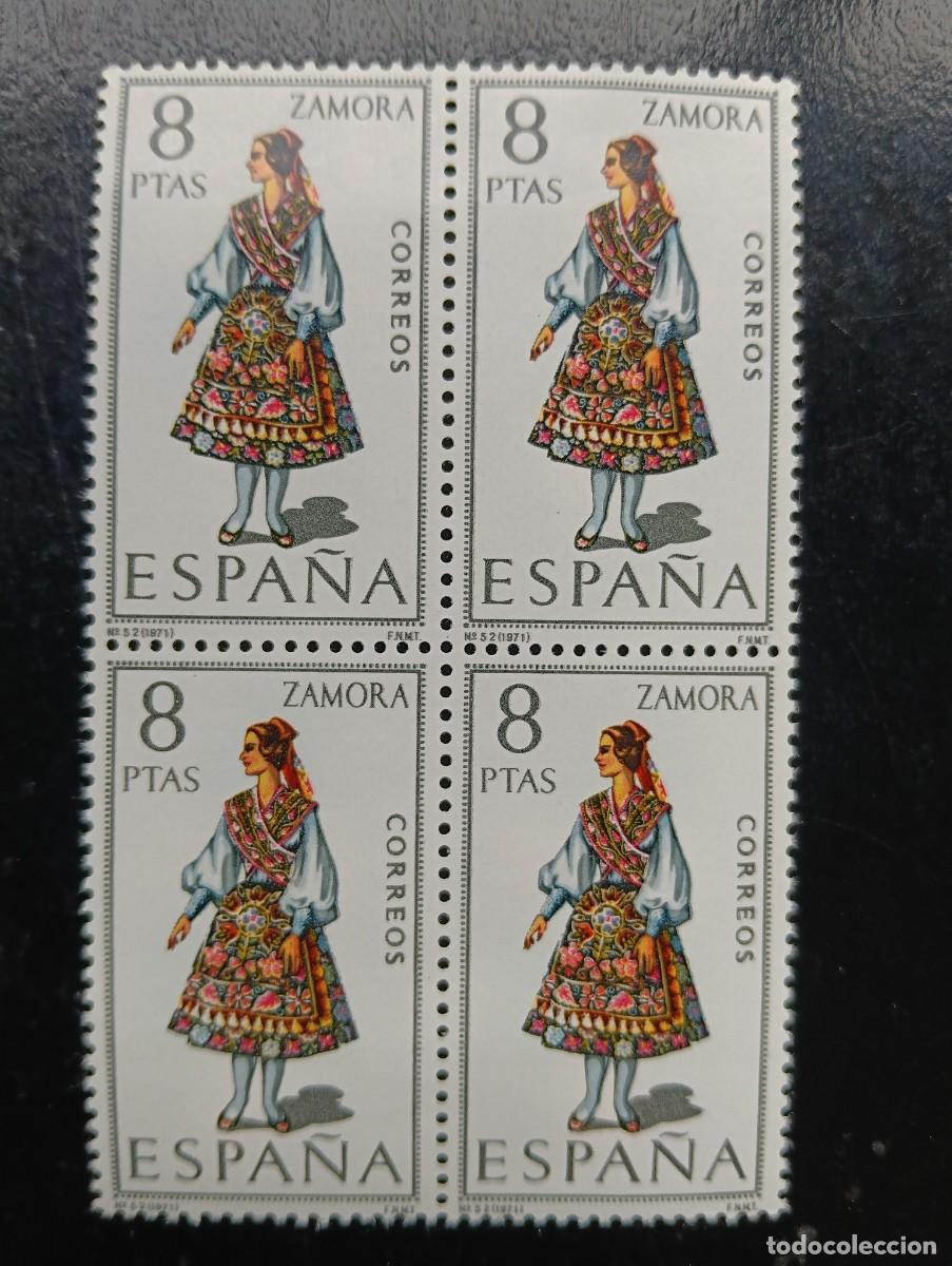 Selos: ESPA&Ntilde;A 1971 - Edifil 2017 - Trajes tipicos Espa&ntilde;oles - ZAMORA - BLOQUE DE 4