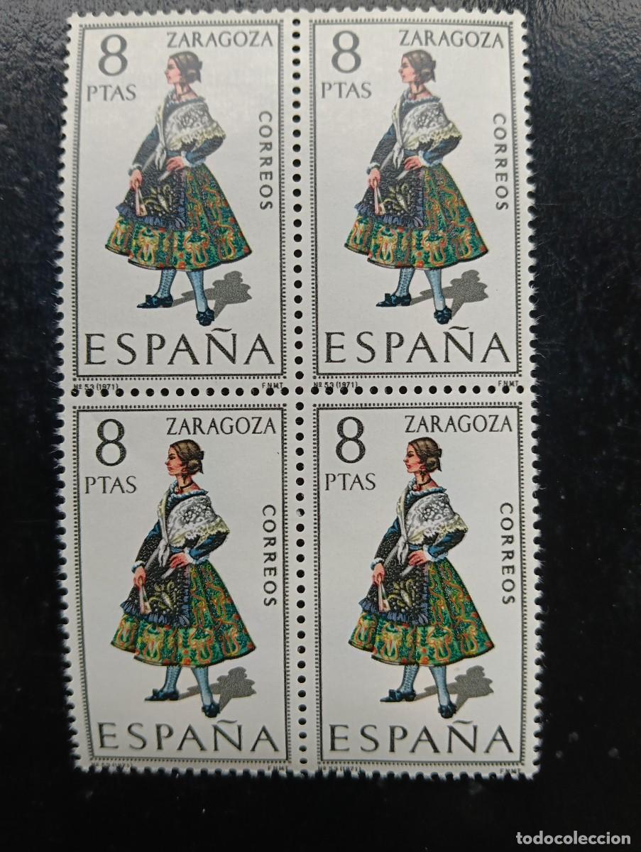 Sellos: ESPA&Ntilde;A 1971 - Edifil 2018 - Trajes tipicos Espa&ntilde;oles - ZARAGOZA - BLOQUE DE 4