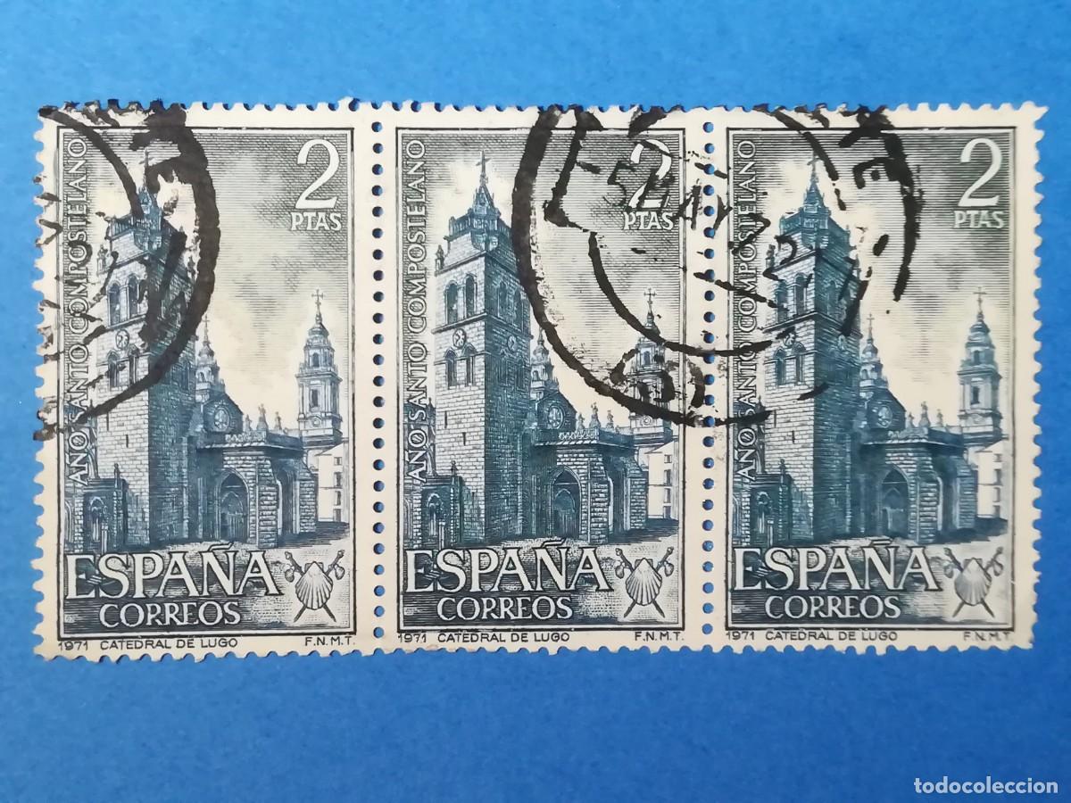 Sellos: A&ntilde;o Santo Compostelano. Catedral de Lugo. Bloque de 3. Edifil 2065. Usado sin fijasellos.