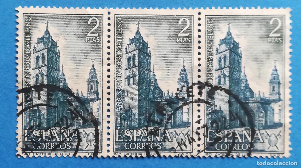 Sellos: A&ntilde;o Santo Compostelano. Catedral de Lugo. Bloque de 3. Edifil 2065. Usado