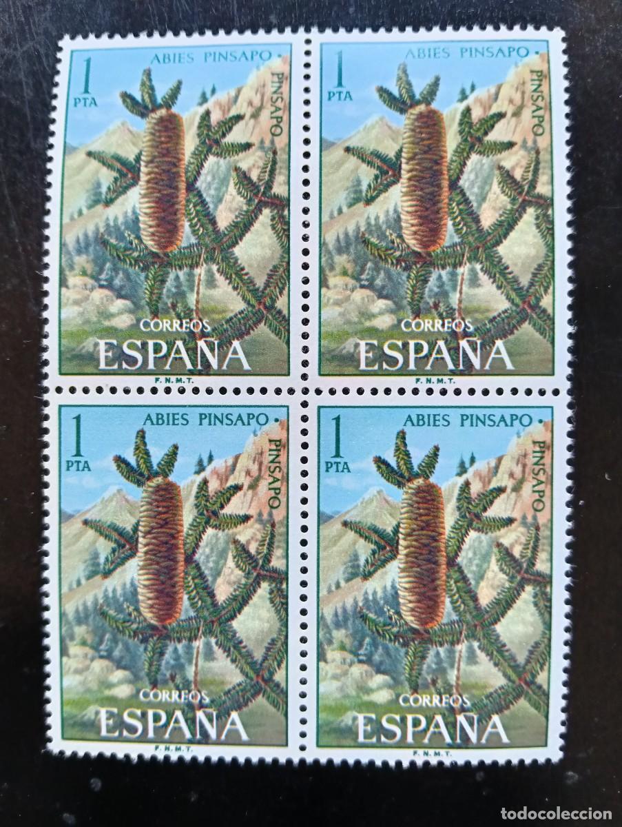 Sellos: ESPA&Ntilde;A 1972 - FLORA Y FRUTOS - EDIFIL 2085 - bloque de 4