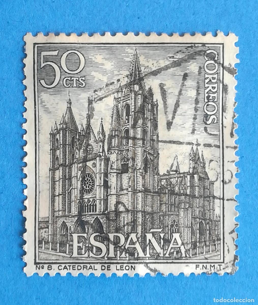 Sellos: Paisajes y Monumentos N&ordm; 8. Catedral de Le&oacute;n. Edifil 1542. Usado.