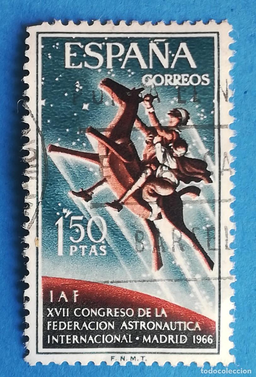 Sellos: XVII Congreso de la Federaci&oacute;n Astron&aacute;utica Internacional (Madrid). Edifil 1749. Usado.