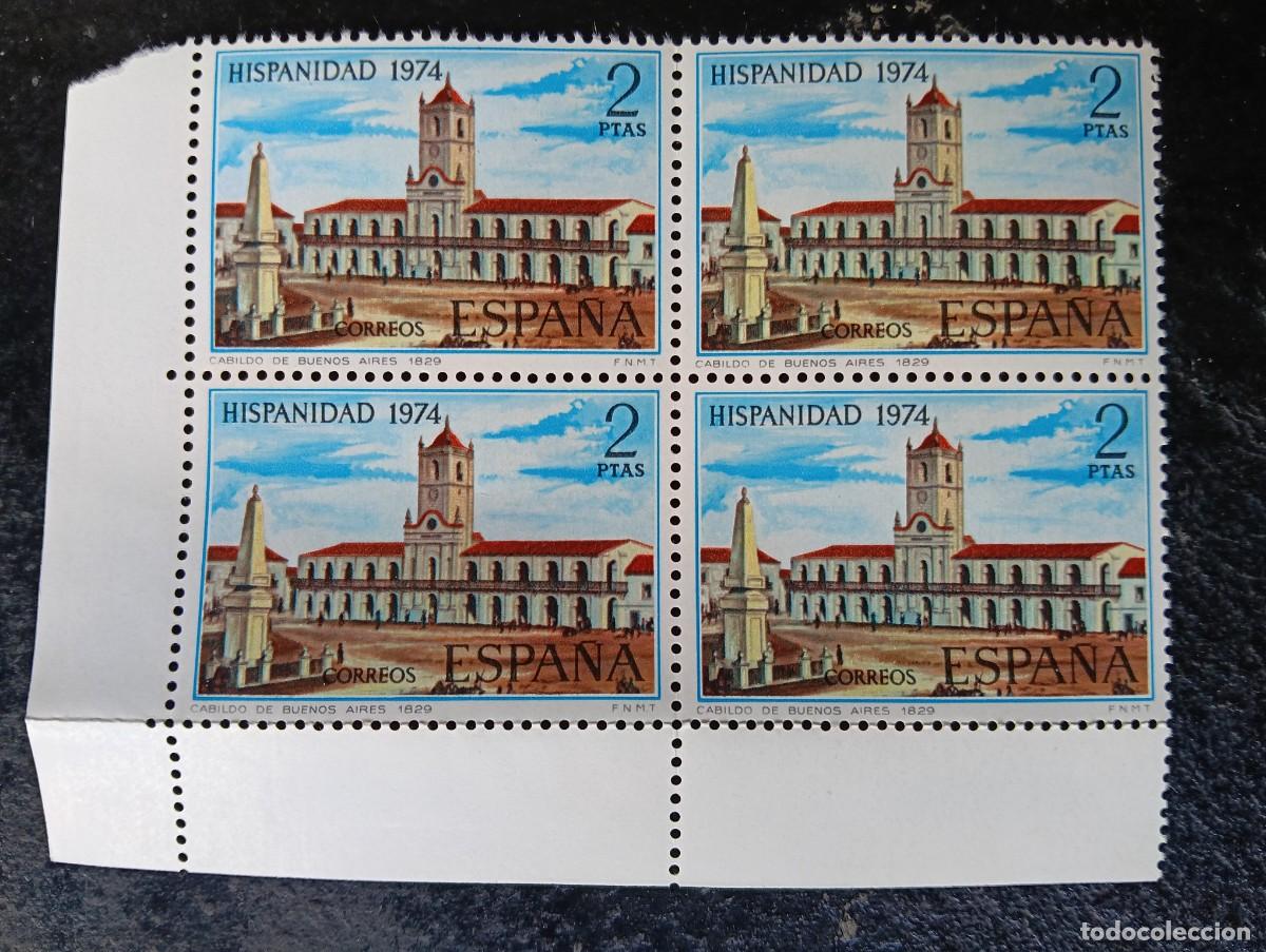 Sellos: Espa&ntilde;a 1974 - Edifil 2214 - Hispanidad. Cabildo de Buenos Aires, 1829. Nuevos. Bloque de 4