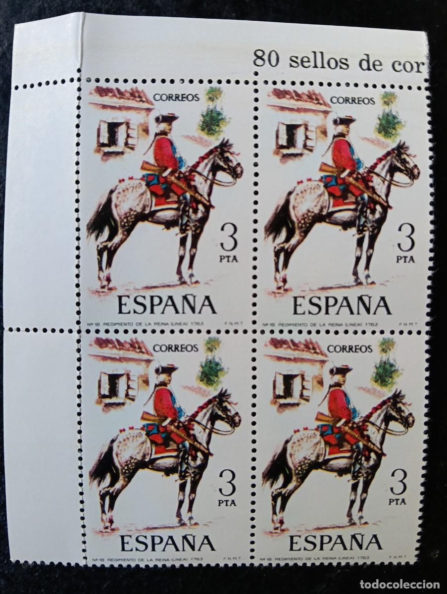 Sellos: Espa&ntilde;a 1975 - Edifil 2238 - Uniformes militares. Regimiento de la Reina. Nuevos. Bloque de 4