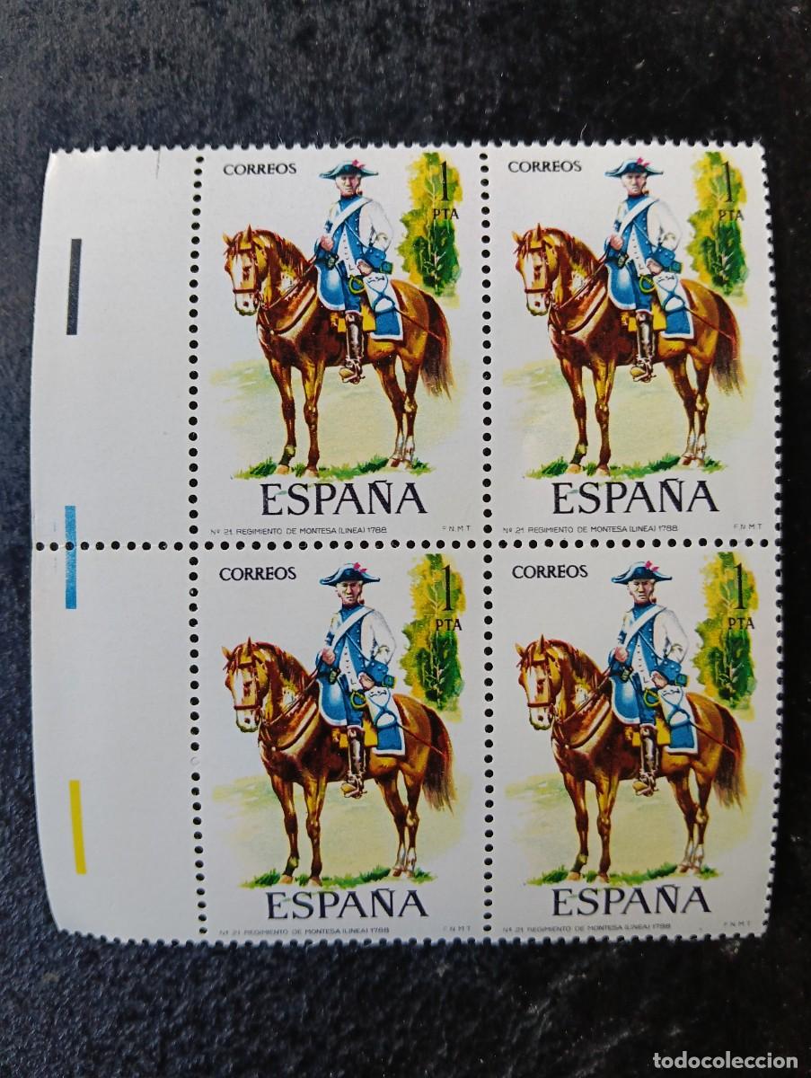 Sellos: Espa&ntilde;a 1975 - Edifil 2277 - Uniformes militares. Regimiento de Montesa. Nuevos. Bloque de 4
