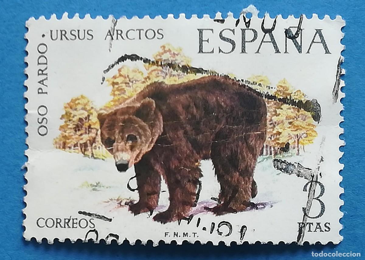 Sellos: Fauna hispana. Oso pardo Ursus Arctos). Edifil 2038. Usado.