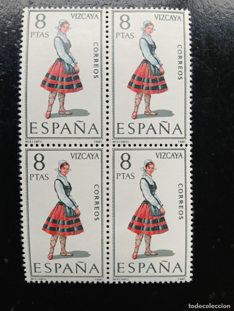 Sellos: ESPA&Ntilde;A 1971 - Edifil 2016 - Trajes tipicos Espa&ntilde;oles - VIZCAYA - BLOQUE DE 4