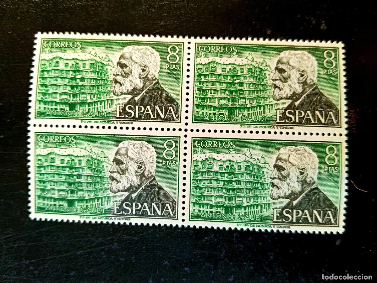 Sellos: espa&ntilde;a 1975 - edifil 2241 - personajes arquitectura Antonio Gaud&iacute; - bloque de 4