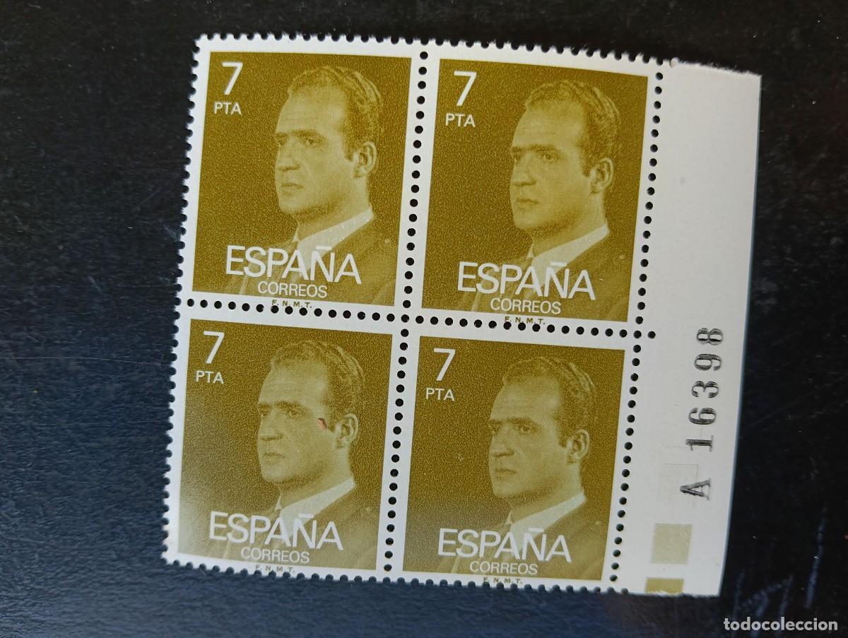 Sellos: Espa&ntilde;a 1976 - Edifil 2348 - Juan Carlos I. Efigie del Rey. Nuevos. Bloque de 4