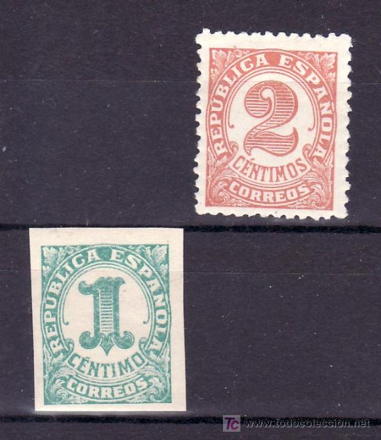 Sellos: espa&ntilde;a  677/8 con charnela, cifras, - Foto 1