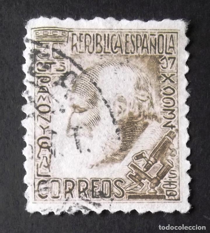 Sellos: 680, usado. Ram&oacute;n y Cajal (1934). - Foto 1
