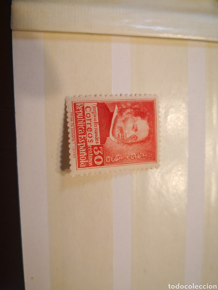 Sellos: 1937 III centenario Gregorio Fern&aacute;ndez - Foto 1