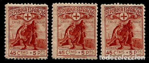 Sellos: 3 SELLOS EDIFIL 767 **