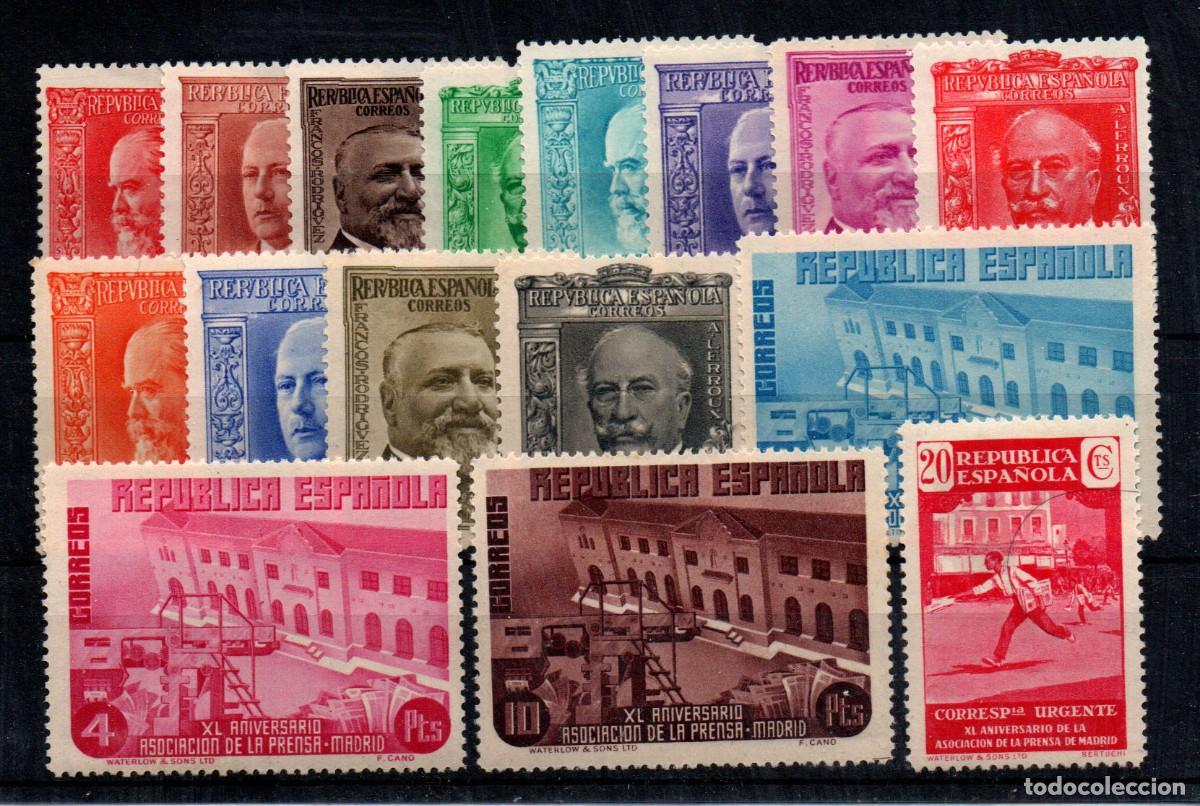 Sellos: Espa&ntilde;a n&ordm; 695/710. A&ntilde;o 1936 - Foto 1