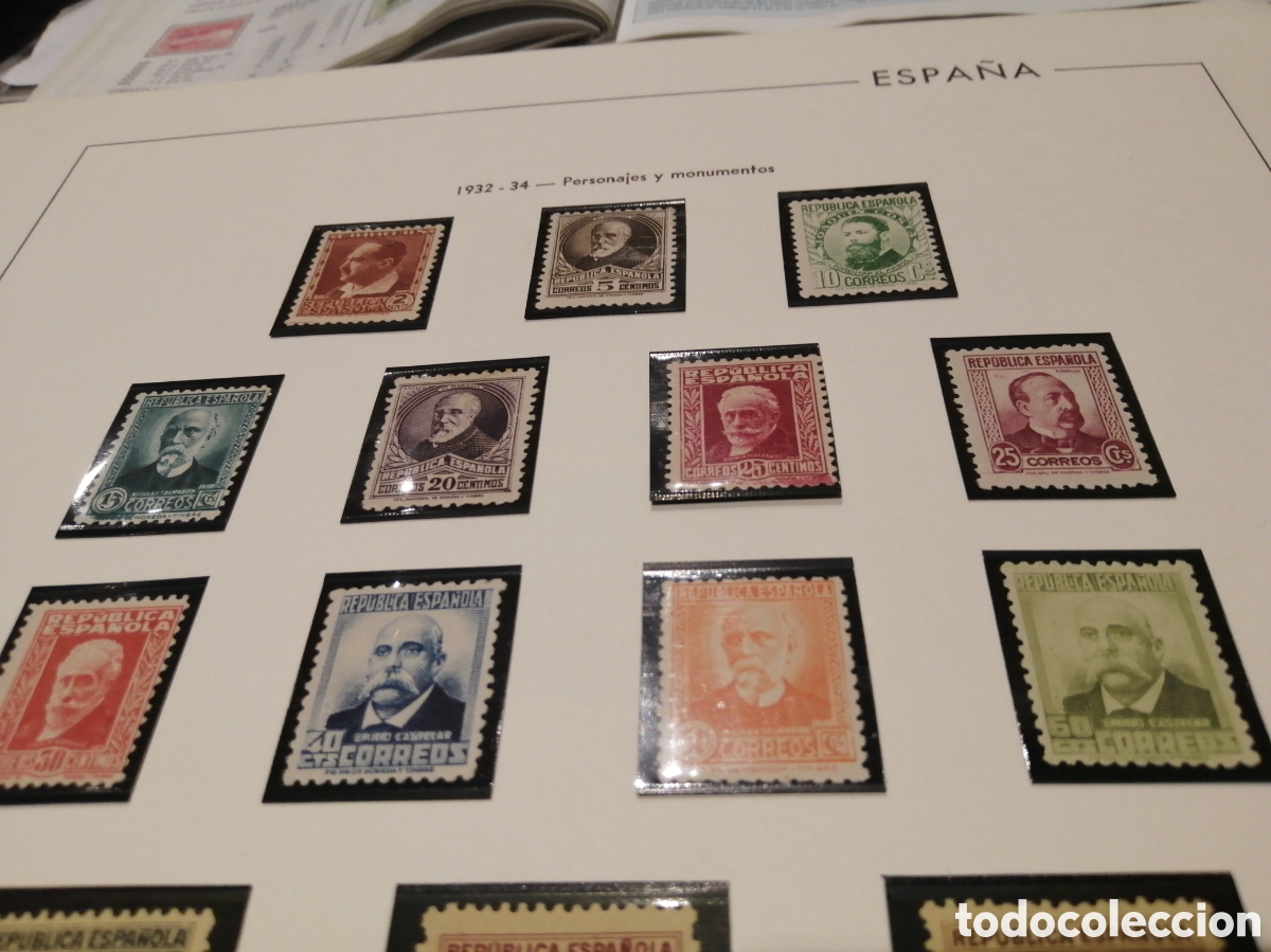Sellos: 1942 PERSONAJES Y MONUMENTOS - Foto 1