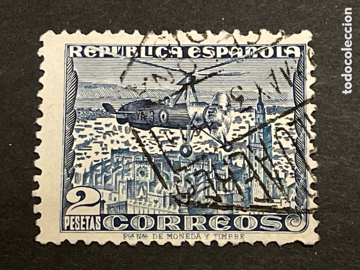 Sellos: Edifil 769 Autogiro La Cierva, cielo rayado, nuevo con fijasellos, perfecto centraje