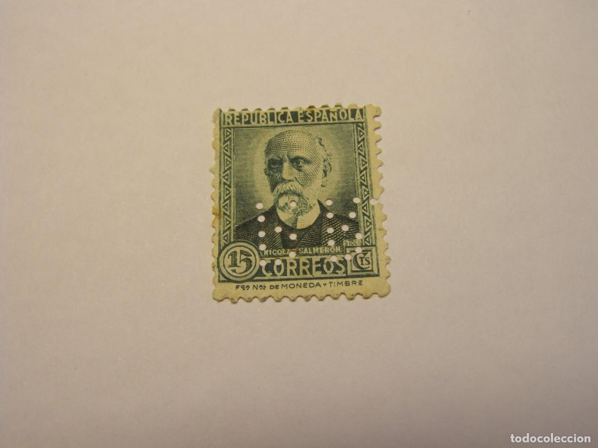 Sellos: Sello Espa&ntilde;a, Rep&uacute;blica, con perforaciones R.P. o P.R.