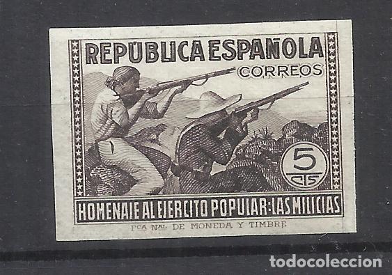 Timbres: HOMENAJE AL EJERCITO POPULAR 1938 EDIFIL 792 S nuevo* SIN DENTAR VALOR 2002 CATALOGO 28.- EUROS