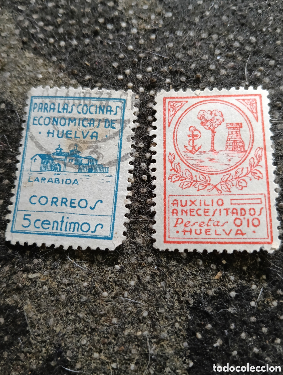 Sellos: 2 SELLOS DE HUELVA. AUXILIO A LOS NECESITADOS. GUERRA CIVIL.