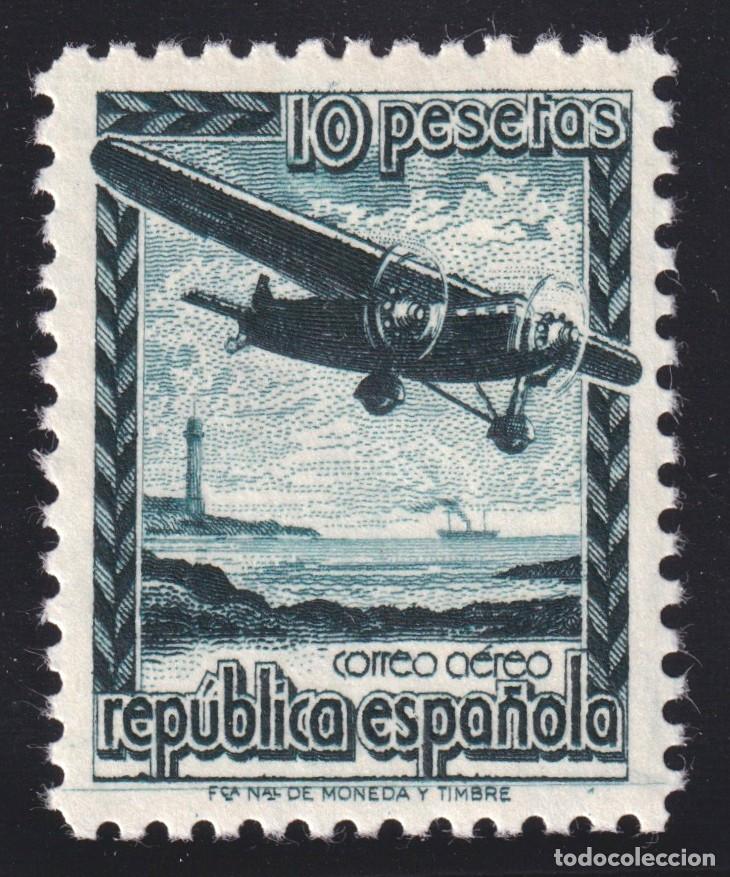 Sellos: ESPA&Ntilde;A - * NE38 NO EXPENDIDO AVION EN VUELO - A&Ntilde;O 1939 - MH