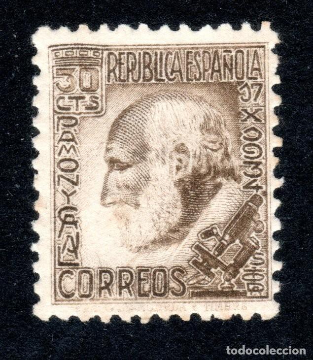 Sellos: EDIFIL 680 SANTIAGO RAM&Oacute;N Y CAJAL 1934. VALOR CAT&Aacute;LOGO: 27 &euro;. MNH ** (SALIDA: 0,01 &euro;).
