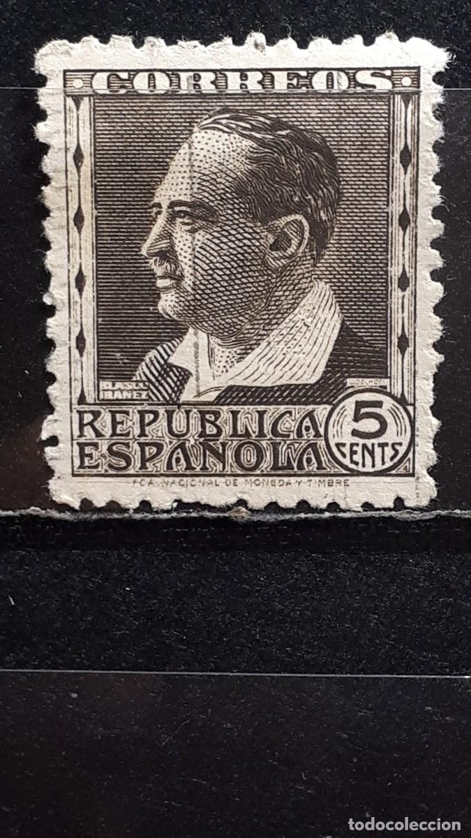 Sellos: ESPA&Ntilde;A. A&Ntilde;O 1933. &deg;. EDIFIL 681