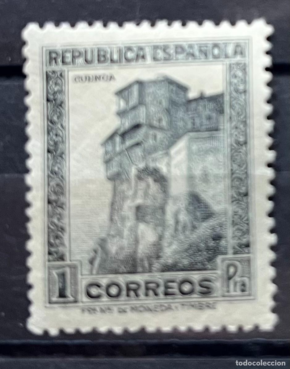 Sellos: 1936 Monumentos,MNH**,centrado,color,goma