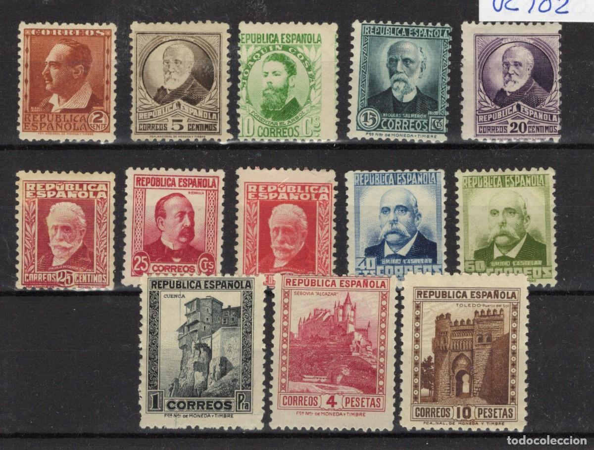 Sellos: PC807 Sellos Espa&ntilde;a a&ntilde;o 1932 EDIFIL 662/675* sellos originales en NUEVO sin 671 v.c. 102 &euro;