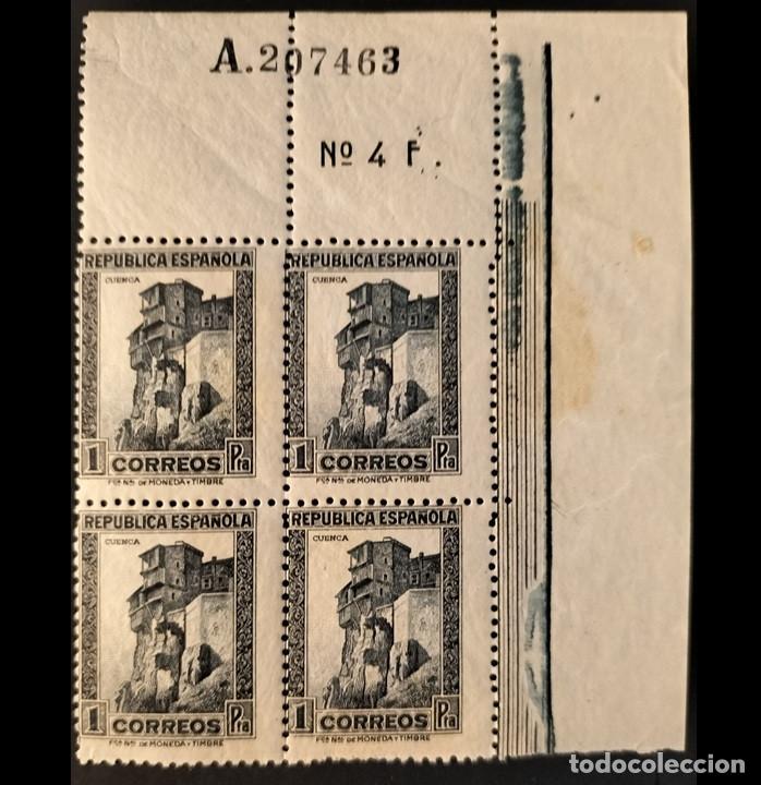 Sellos: Edifil 673 Bloque de 4 MNH SIN FIJASELLOS Personajes y Monumentos sellos de Espa&ntilde;a a&ntilde;o 1932