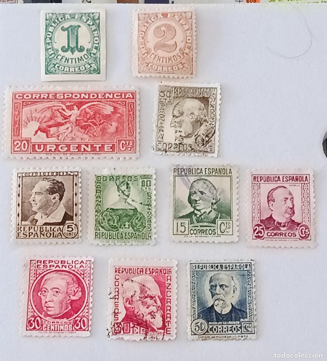 Sellos: Sellos Espa&ntilde;a 1933, 1934 y 1935, series completas, edifil 677/678, 679, 680, 681/588