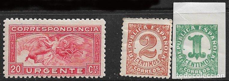 Sellos: Rep&uacute;blica Espa&ntilde;ola 1933 Cifras, &Aacute;ngel y Caballos, EDIFIL n&ordm; 677 a 679 * *