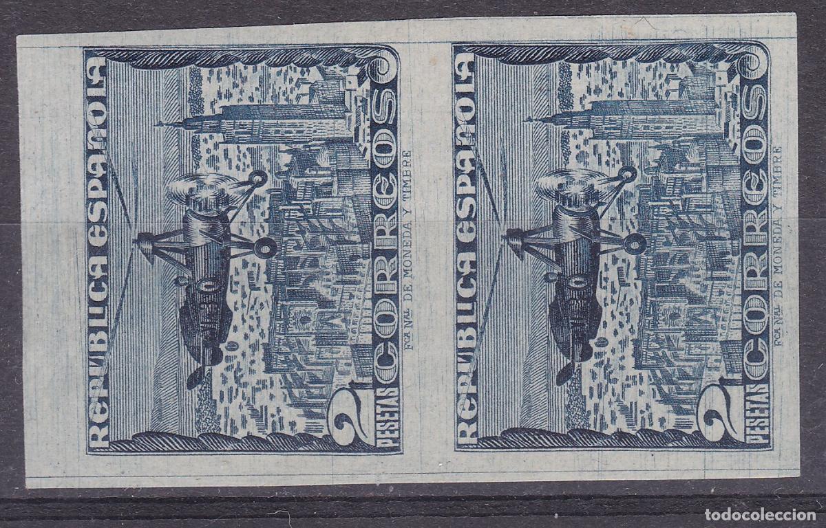 Timbres: SS2- AUTOGIRO Edifil 769s PAREJA SIN DENTAR */**