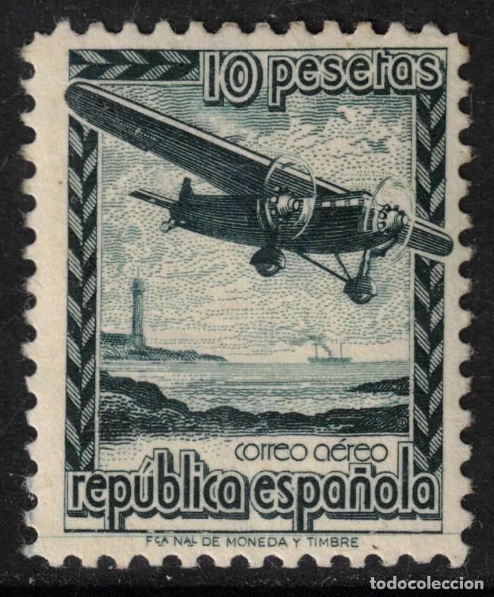 Sellos: ESPA&Ntilde;A NO EXPENDIDO AVION EN VUELO * NE38 - A&Ntilde;O 1939 - NUEVO - MH