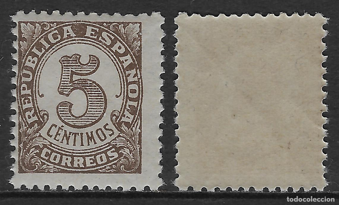 Sellos: Espa&ntilde;a Rep&uacute;blica 5 c&eacute;ntimos 1938 Edifil 745. Nuevo, con goma.