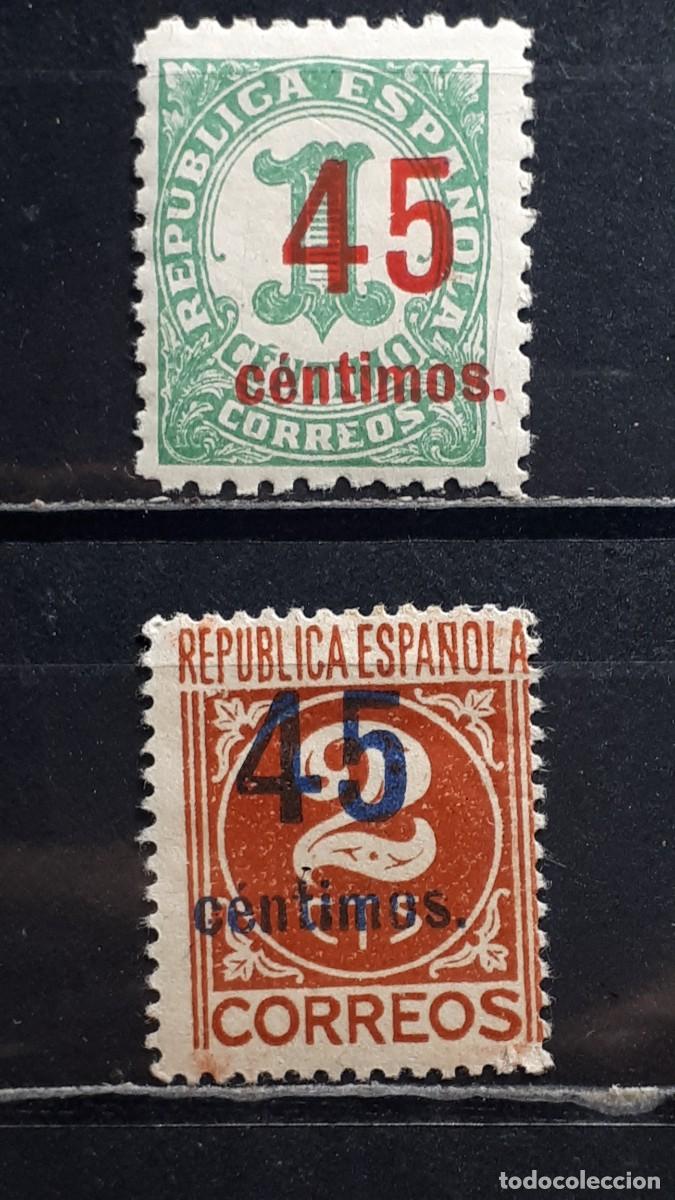 Sellos: ESPA&Ntilde;A. A&Ntilde;O 1938. */**. Edifil 742, 744.