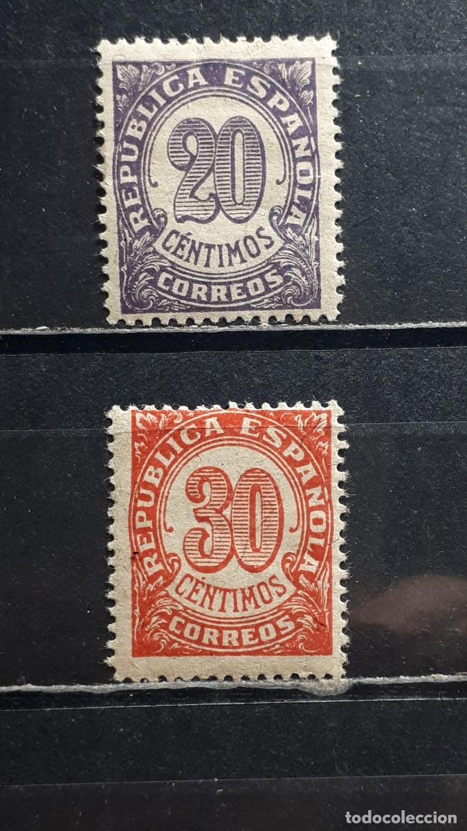 Sellos: ESPA&Ntilde;A. A&Ntilde;O 1938. *. Edifil 748, 750