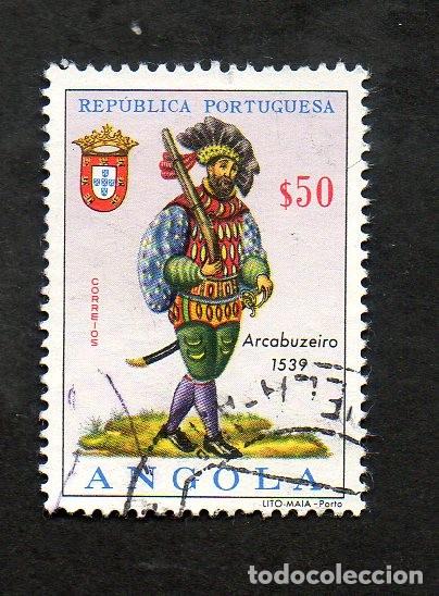 Sellos: FILA 1966 ANGOLA AF-502 YVERT-520 UNIFORMES DO EX&Eacute;RCITO CIRCULADO