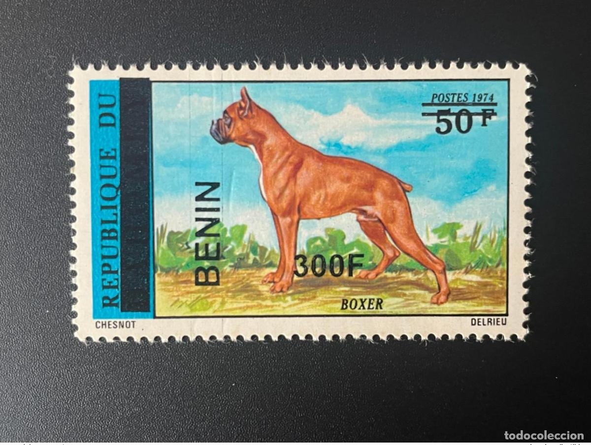 Selos: Benin 2008 - 2009 Mi. 503 Sobreimpresi&oacute;n Dog Hund Boxer