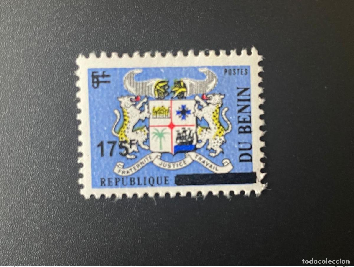 Timbres: Escudo de armas sobreimpreso Mi. 1420 Benin 2007 - 2008 Wappen